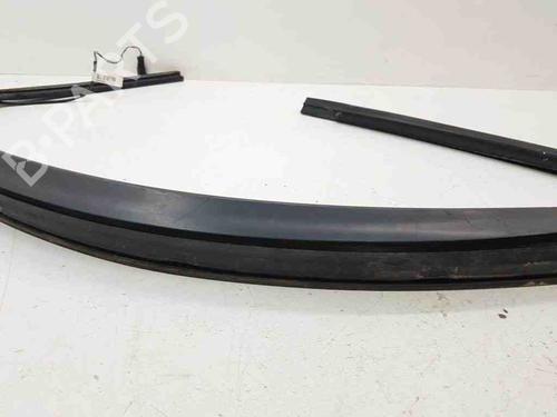 Gummiliste MASERATI QUATTROPORTE V 4.2 | BP28903852C142 