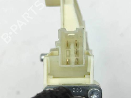 Left front window motor INFINITI Q30 1.5 D | BP33664573E21 - Image 4