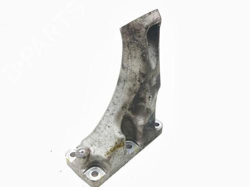Support MASERATI QUATTROPORTE V 4.2 | BP28907004C155 