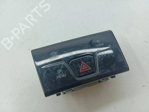 Advarselsbryter VW GOLF VIII (CD1, DA1) 1.5 TSI | BP38243082I22 - Image 3
