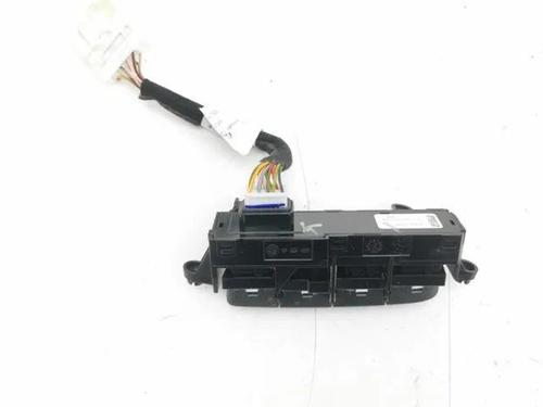 Switch KIA CEE'D SW (ED) 1.6 CVVT | BP28865371I30 