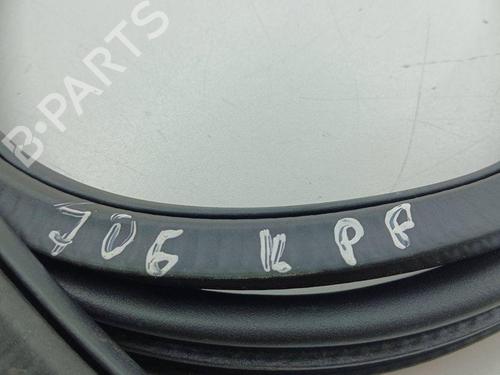 Rubber door seal PORSCHE CAYENNE (92A) 3.0 Diesel | BP28896673C142 