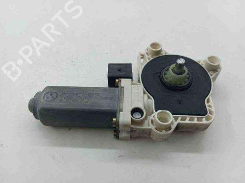 Used Left rear window motor MERCEDES-BENZ E-CLASS (W211) E 220 CDI (211.006) (150 hp) 28885736