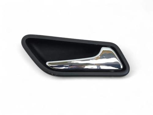 Used Front right interior door handle Front right interior door handle 36104825 36104825