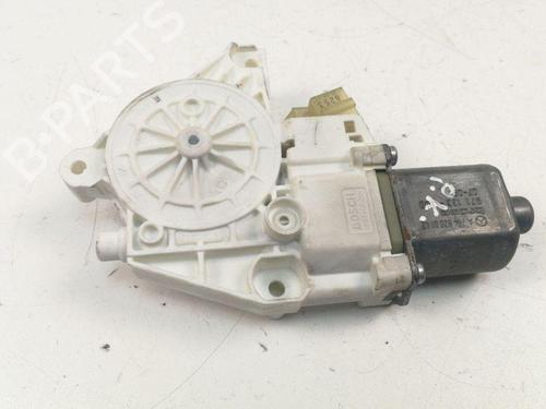 Rudehejsemotor forskærm venstre MERCEDES-BENZ C-CLASS (W204) C 220 CDI (204.008) (170 hp) 28885208