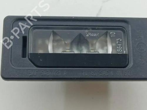 Lampa oświetlenia tablicy rejestracyjnej VW PASSAT B8 Variant (3G5, CB5) 1.6 TDI | BP28854766I40 