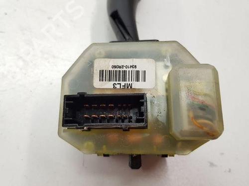 Steering column stalk HYUNDAI i30 Estate (FD) 1.6 CRDi | BP28870547I23 