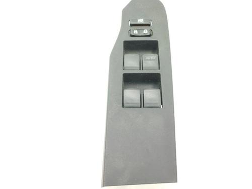 Used Right rear window switch TOYOTA AURIS (_E18_) 1.4 D-4D (NDE180_, NDE180R) (90 hp) 28903318
