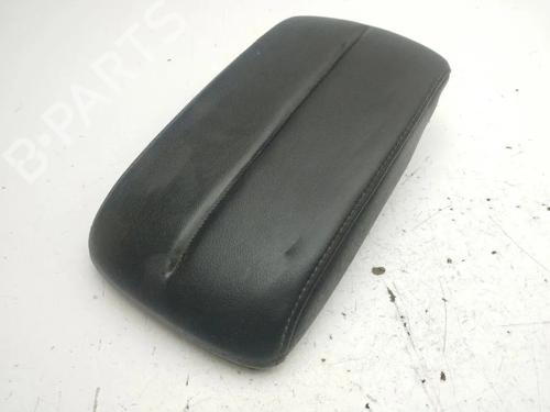 Used Armrest / Center console Armrest / Center console 28893012 28893012