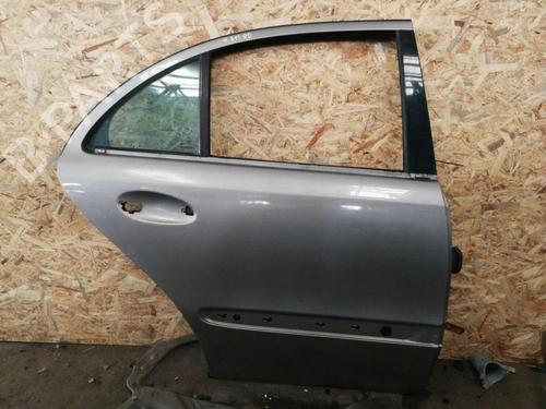 Dør højre bagtil Dør højre bagtil 36177613 36177613