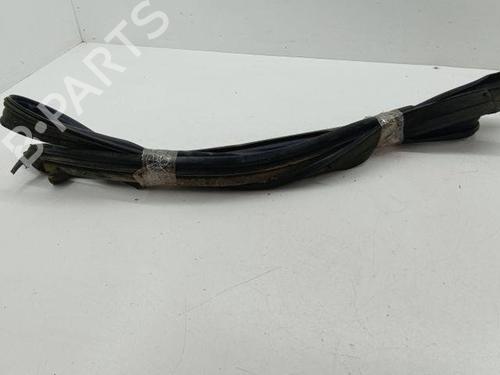 Rubber door seal SAAB 9-7X 4.2 AWD | BP28858185C142 