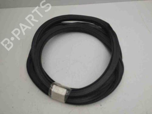 Used Rubber door seal AUDI A1 Sportback (8XA, 8XF) 1.0 TFSI (95 hp) 28900888