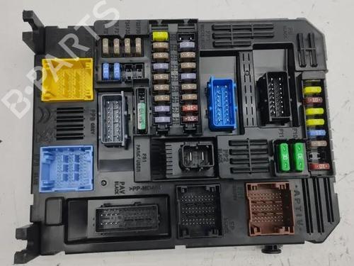Used Fuse box CITROËN C4 III (BA_, BB_, BC_) ë-C4 (BCZKXC, BZCKSC) (136 hp) 28865161