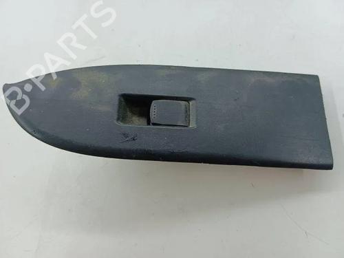 Used Right rear window switch Right rear window switch SUZUKI GRAND VITARA II (JT, TE, TD) 1.9 DDiS All-wheel Drive (JT419, TD44, JB419WD, JB419XD,... (129 hp) 28842417 28842417