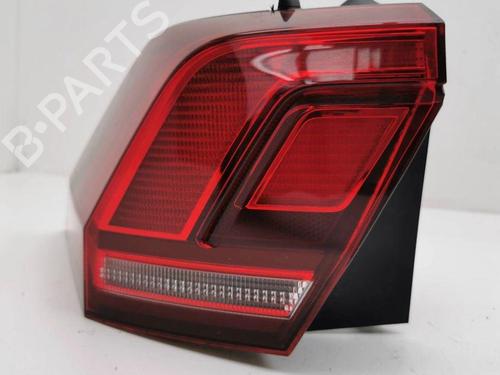 Used Left taillight VW TIGUAN (AD1, AX1) 1.5 TSI (131 hp) 28899422