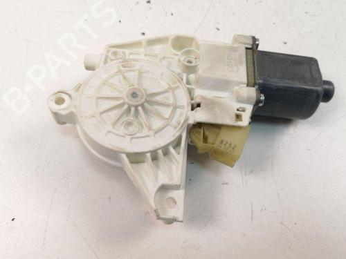 Used Left front window motor MERCEDES-BENZ C-CLASS (W204) C 220 CDI (204.008) (170 hp) 28885216