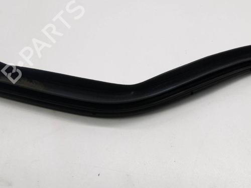 Rubber door seal HYUNDAI TUCSON (TL, TLE) 1.7 CRDi | BP28894996C142 