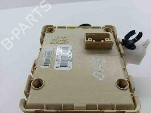 Fuse box TOYOTA COROLLA Verso (_E12_) 2.0 D-4D (CDE120_, CDE120R) | BP28844908E1 
