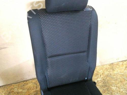 Rear seat TOYOTA COROLLA Verso (_E12_) 2.0 D-4D (CDE120_, CDE120R) | BP28868082C17 
