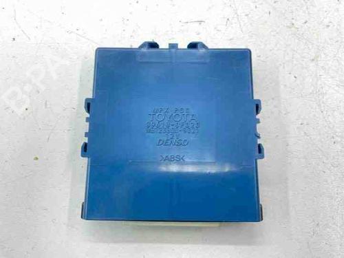 Used Electronic module TOYOTA COROLLA Verso (_E12_) 2.0 D-4D (CDE120_, CDE120R) (90 hp) 28870825