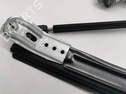 Front right window mechanism SEAT ATECA (KH7, KHP) 1.4 TSI | BP36103209C23 - Image 9