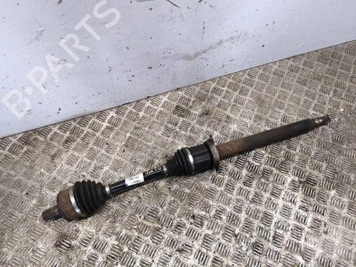 Używane Półoś przednia prawa Półoś przednia prawa VOLVO S90 II (234) D4 (190 hp) 37610707 37610707