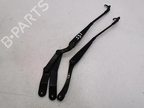 Used Front windshield wiper arm Front windshield wiper arm MERCEDES-BENZ C-CLASS T-Model (S204) C 220 CDI (204.208) (170 hp) 40232617 40232617