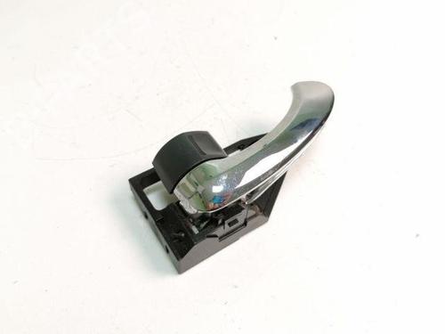 Used Rear left interior door handle TOYOTA RAV 4 III (_A3_) 2.2 D 4WD (ALA30_, ALA30R) (136 hp) 28868030