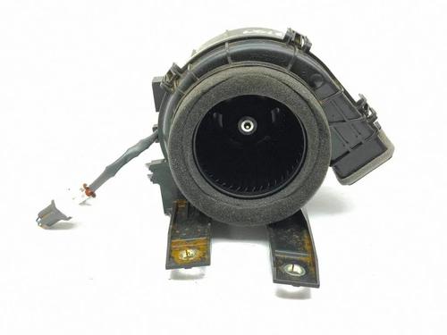 Used Heater blower motor Heater blower motor TOYOTA COROLLA Estate (_E21_) 1.8 Hybrid (ZWE211) (98 hp) 40231815 40231815