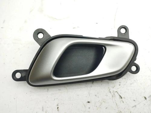 Used Rear left interior door handle Rear left interior door handle 33225738 33225738