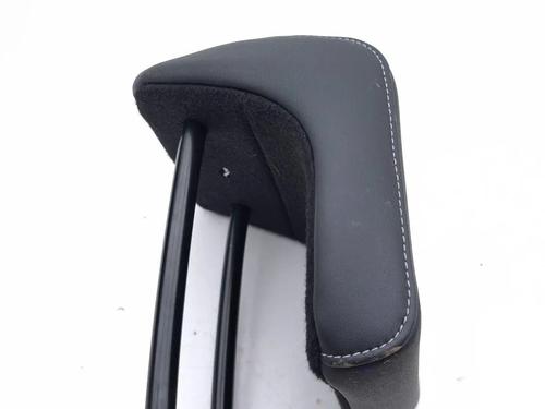 Headrest CITROËN C4 III (BA_, BB_, BC_) ë-C4 (BCZKXC, BZCKSC) | BP32458674I31