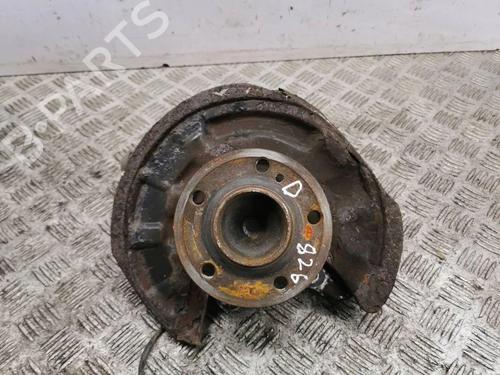 Used Right rear steering knuckle Right rear steering knuckle 36104167 36104167