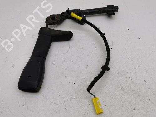 Used Seat buckle VOLVO V50 (545) 1.6 D (110 hp) 28889770