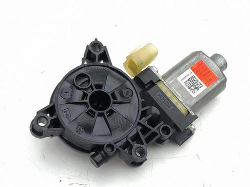Used Right rear window motor Right rear window motor 39229755 39229755