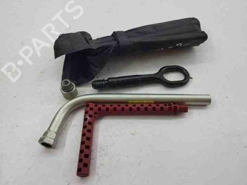 Andre AUDI Q5 (8RB) 2.0 TDI quattro (190 hp) 28855463