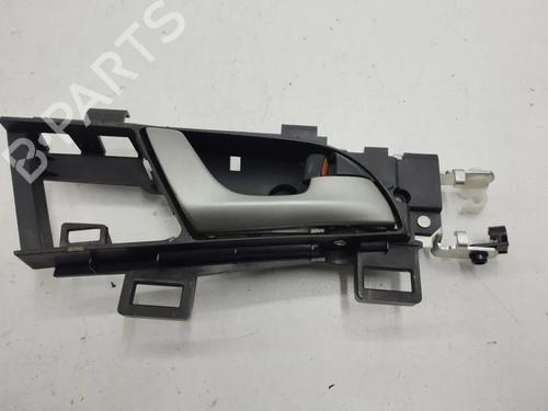 Used Front right interior door handle Front right interior door handle 36176592 36176592