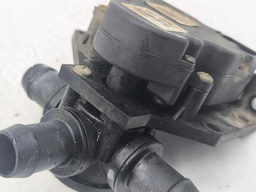 Auxiliary water pump TESLA MODEL S (5YJS) 60 | BP33908315M111 - Image 3