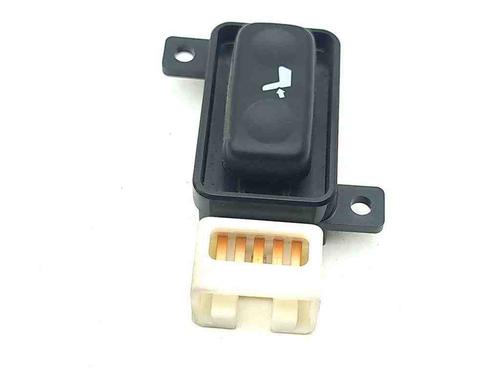 Switch TOYOTA AURIS (_E18_) 1.4 D-4D (NDE180_, NDE180R) | BP28874354I30