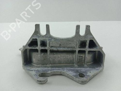 Used Gearbox mount Gearbox mount NISSAN JUKE (F16_) DIG-T 117 (117 hp) 40230742 40230742