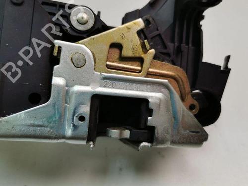 Front right lock MERCEDES-BENZ S-CLASS (W220, V220) S 320 CDI (220.026, 220.126) | BP28902949C97 