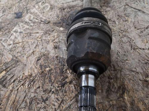 Left front driveshaft HYUNDAI i30 Estate (FD) 1.6 CRDi | BP28885033M38 