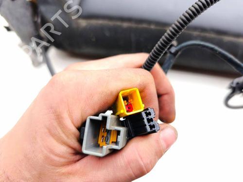 Right front seat LAND ROVER RANGE ROVER SPORT I (L320) 2.7 D 4x4 | BP29510185C16 