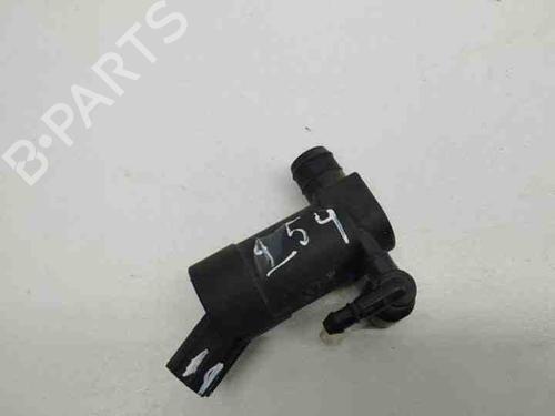 Used Washer pump FORD KUGA I 2.0 TDCi 4x4 (136 hp) 28843395