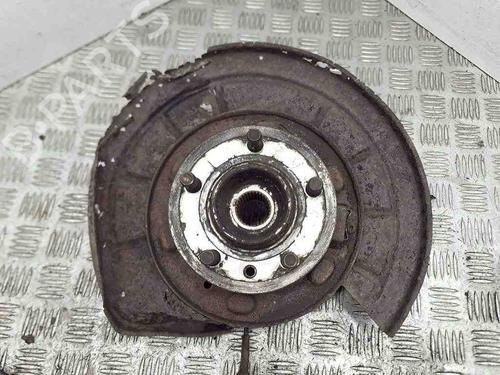 Used Left rear steering knuckle LAND ROVER RANGE ROVER SPORT I (L320) 2.7 D 4x4 (190 hp) 28907817