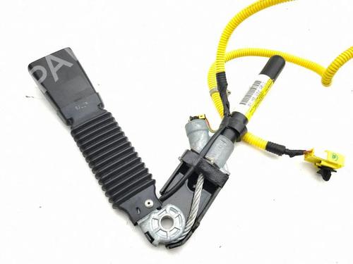 Seat buckle CHEVROLET CAPTIVA (C100, C140) 2.0 D 4WD | BP37522067I32 - Image 4