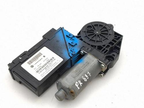 Used Left front window motor Left front window motor VW PHAETON (3D1, 3D2, 3D3, 3D4, 3D6, 3D7, 3D8, 3D9) 3.0 V6 TDI 4motion (240 hp) 40466097 40466097