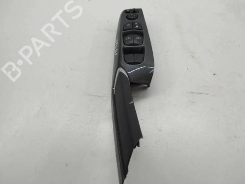 Used Right front window switch Right front window switch 33902149 33902149