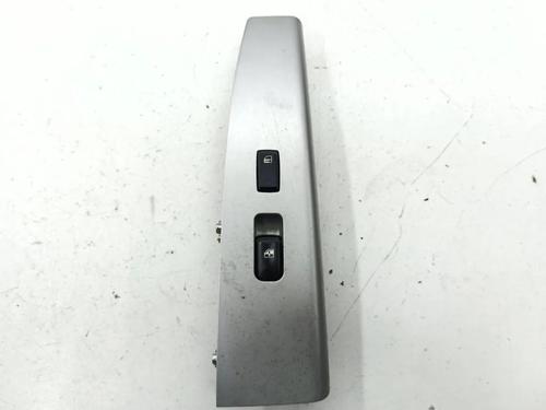 Used Left front window switch Left front window switch 33913974 33913974