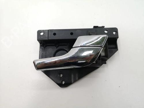 Used Front right interior door handle Front right interior door handle 36313768 36313768