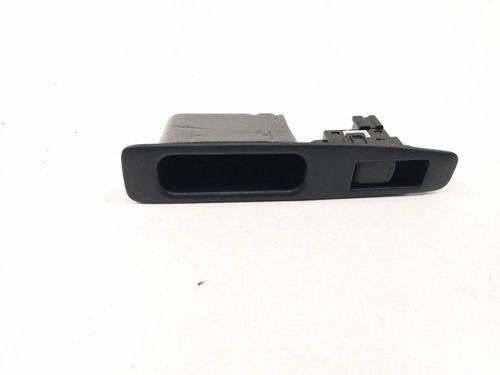 Used Right rear window switch Right rear window switch 38279852 38279852